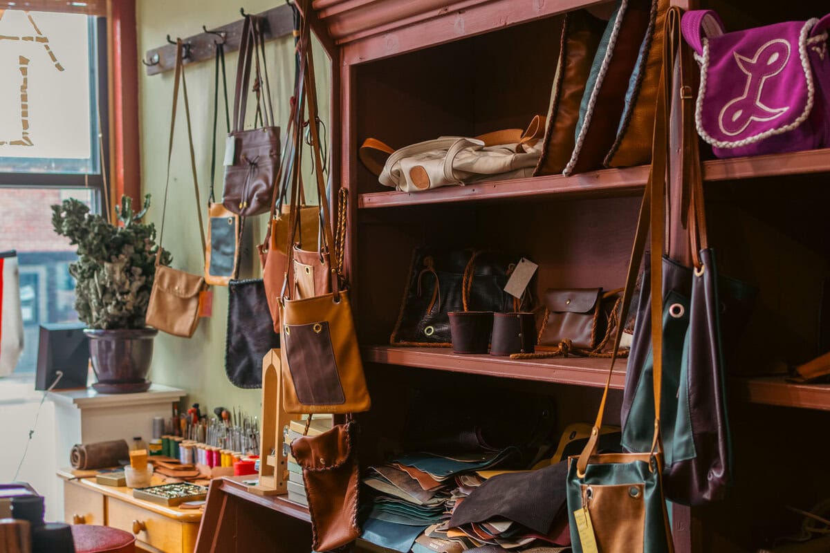 Alma Leather-26