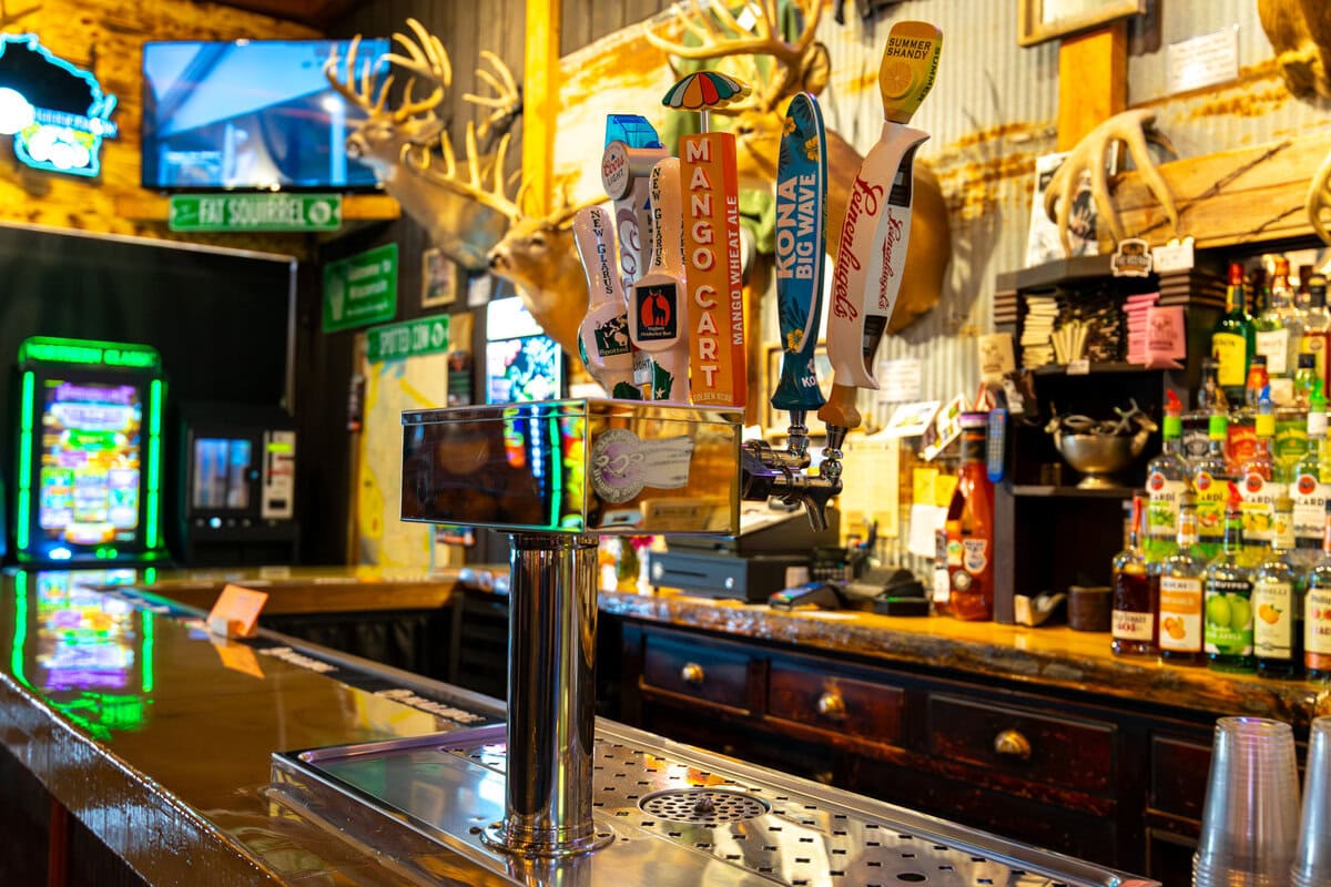 Alma - Red Ram Saloon-11