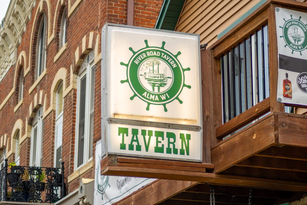 Alma - River Road Tavern-10