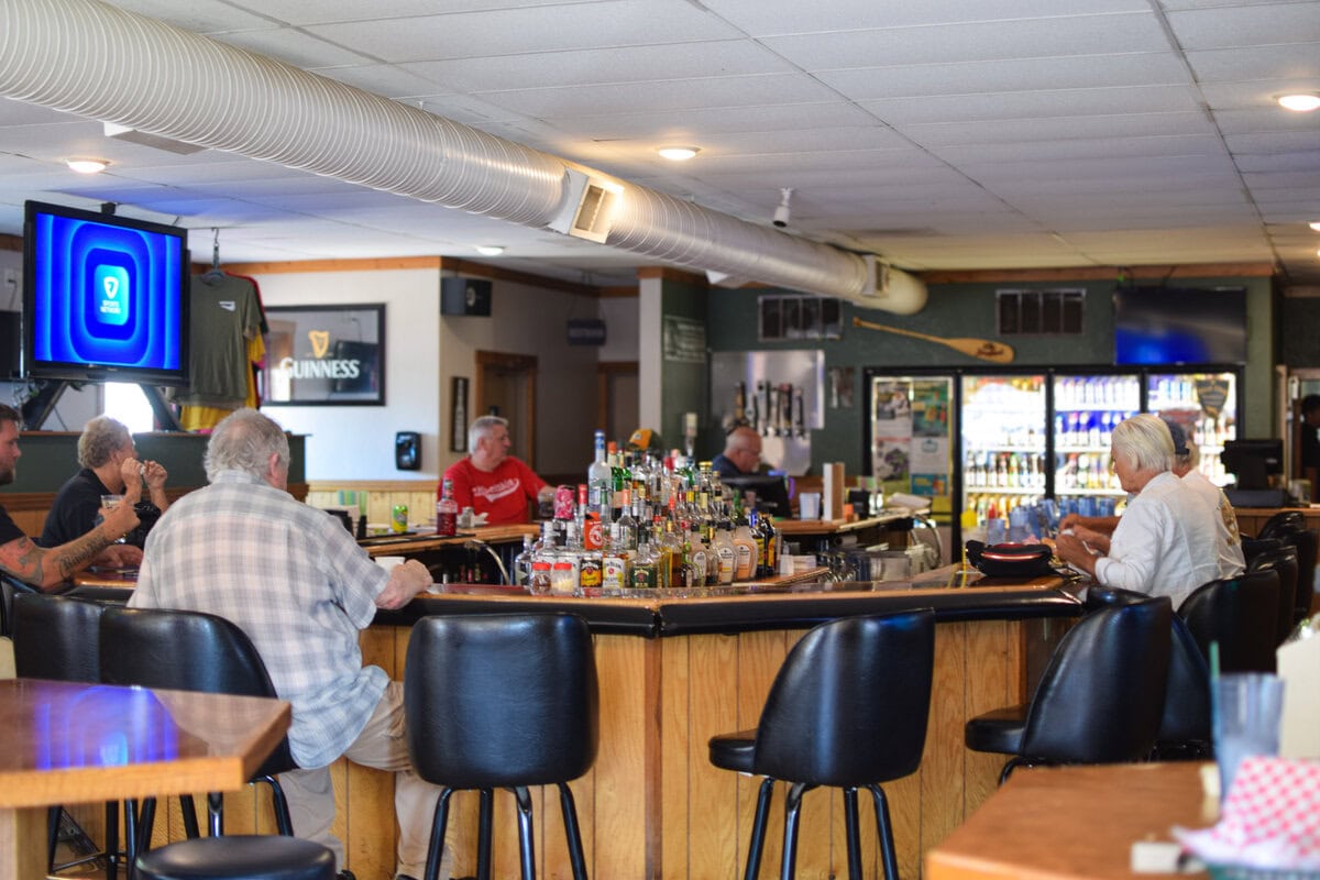 North End Pub & Grill-01