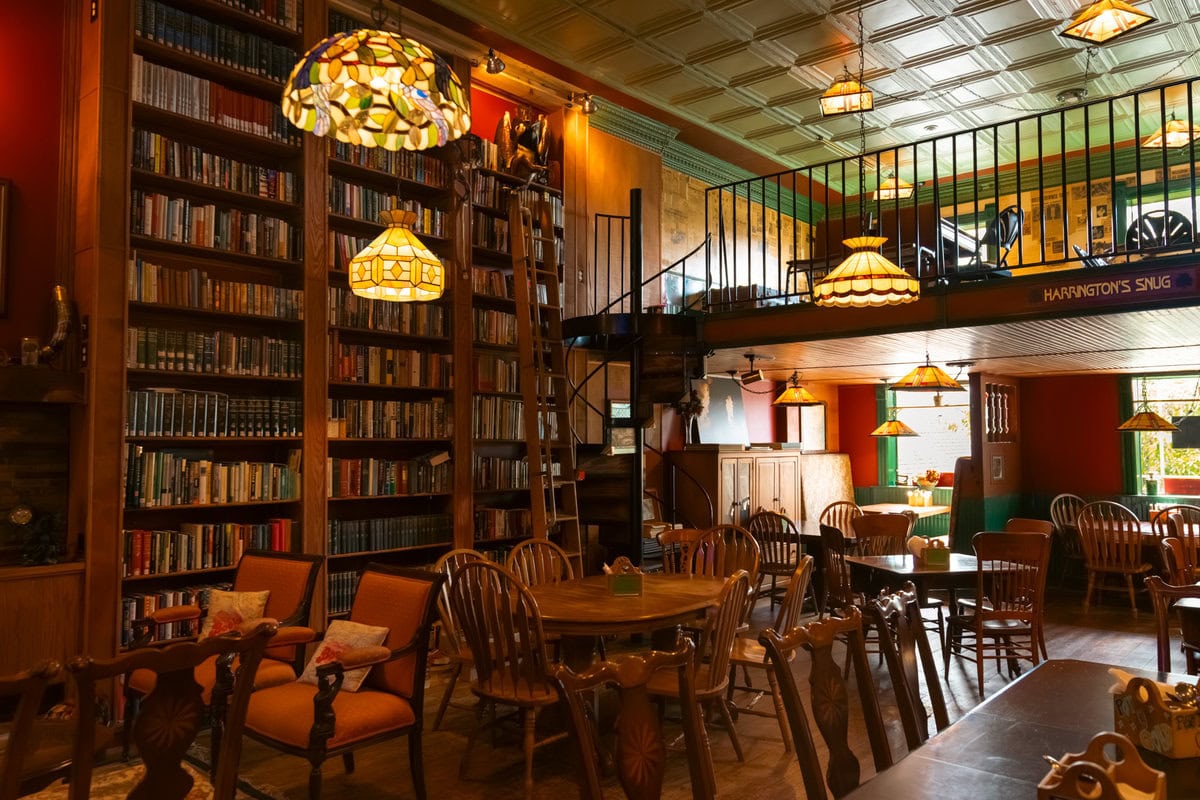 The Monarch Public House-01