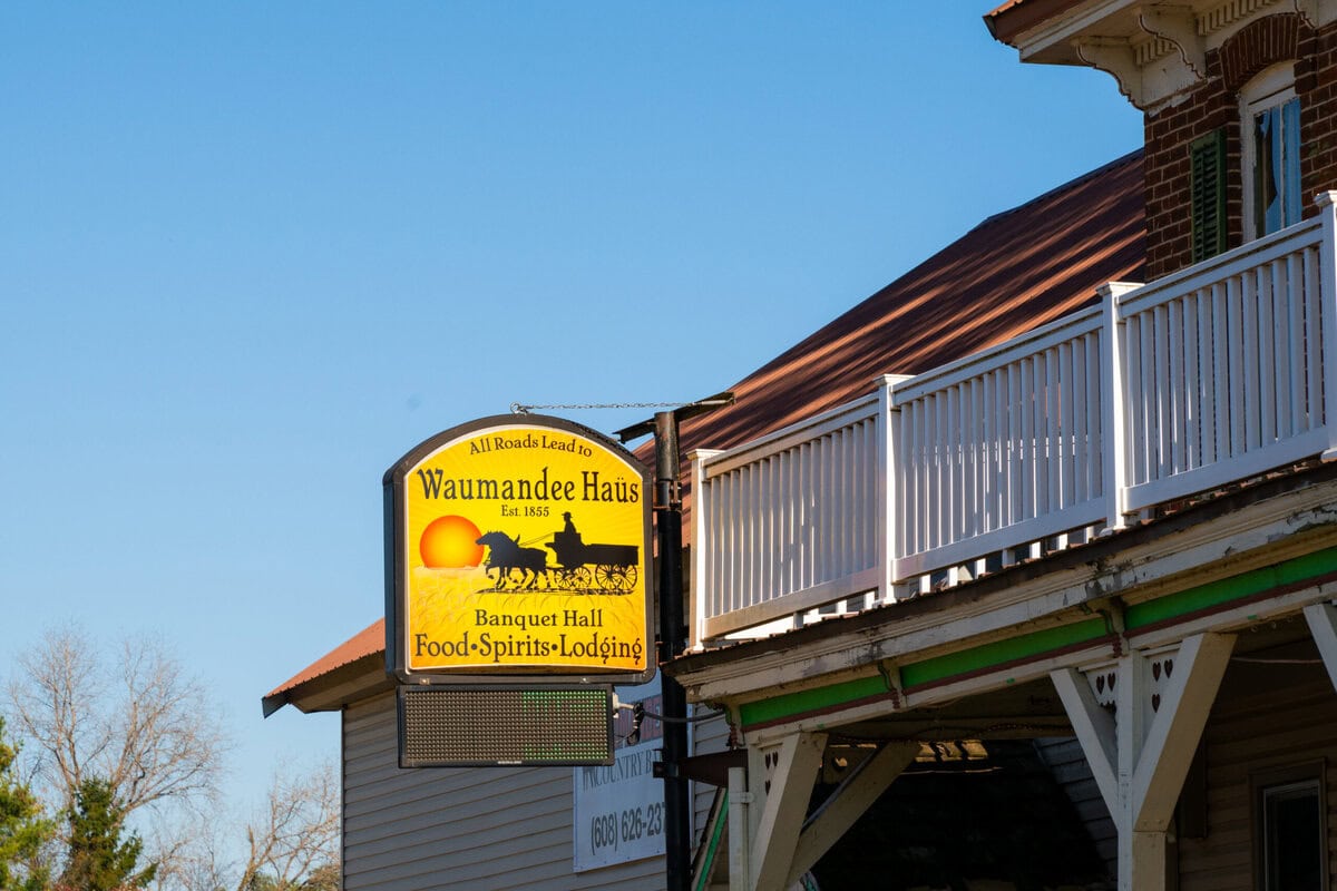 Waumandee business fronts-3